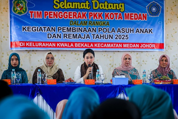 Airin Rico Waas Ajak Kader PKK Tingkatkan Peran Keluarga Sebagai Fondasi Pendidikan Anak dalam Kegiatan PAAR