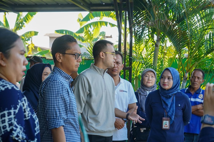 Rico Waas Tindaklanjuti Aspirasi Warga, 300 Rumah di Jalan Tuba 3 Kini Nikmati Air Bersih