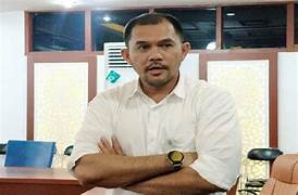 Polemik Dunia Pendidikan