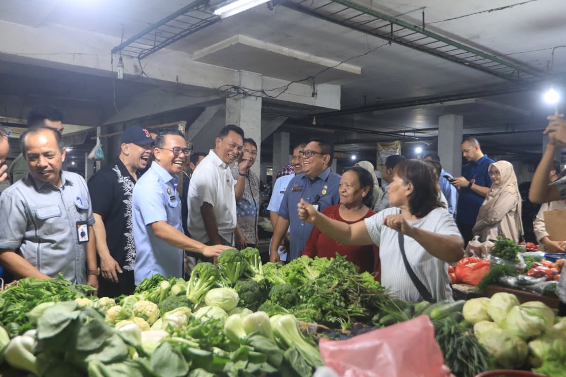 Meninjau Pasar Petisah